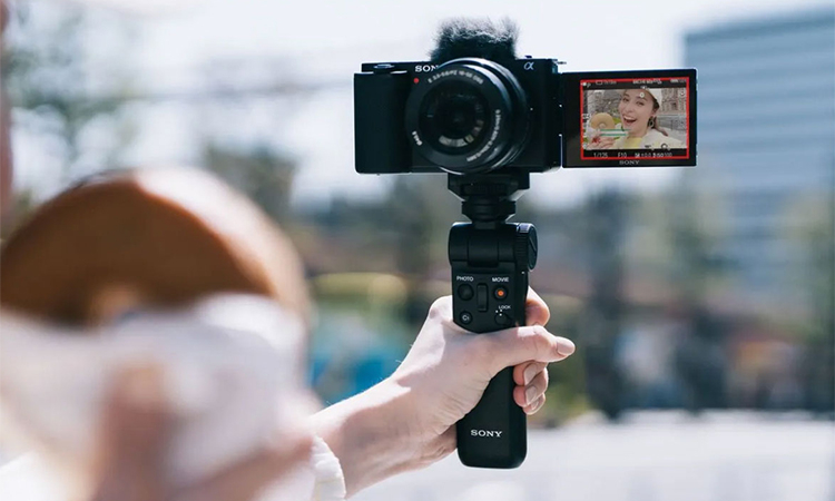 Khóa học kiến thức về máy Ảnh cùng Quạ HD